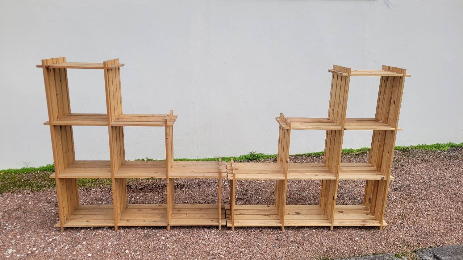 Pair of vintage pine "staircase" bookcase shelves - 1970s