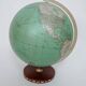 Globe terrestre vintage sur pied en bois, années 60