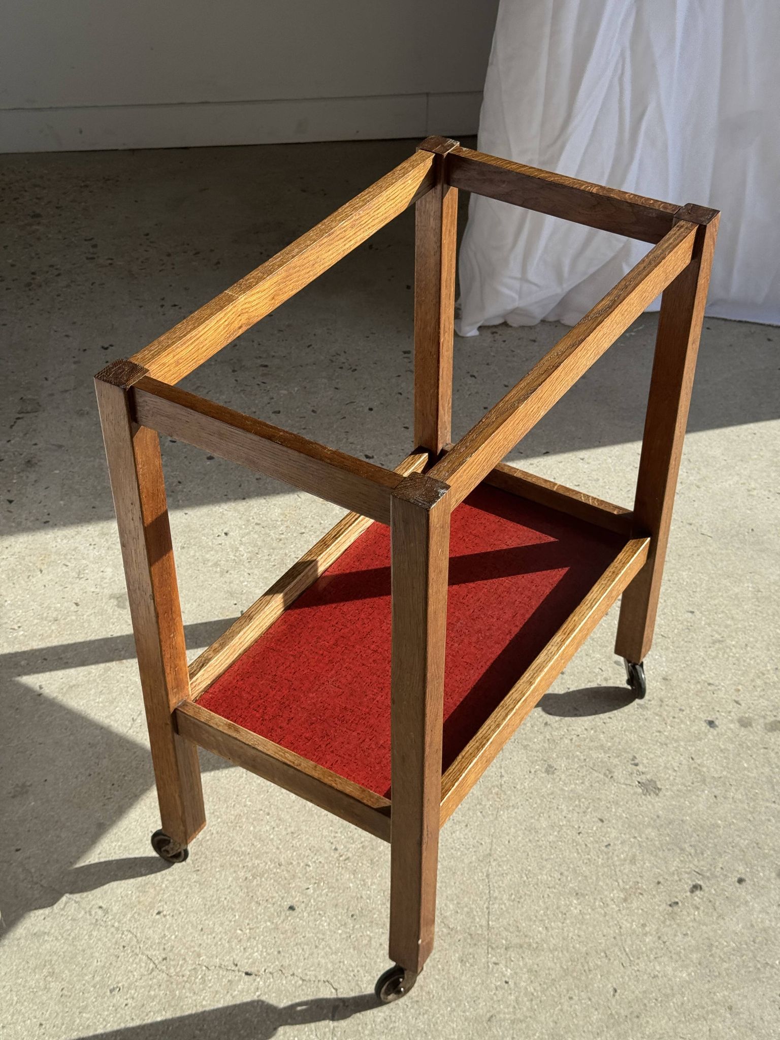 Wooden rolling trolley with removable top H66 75x35