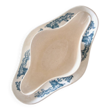 Large gravy boat on 19th century iron earth tray