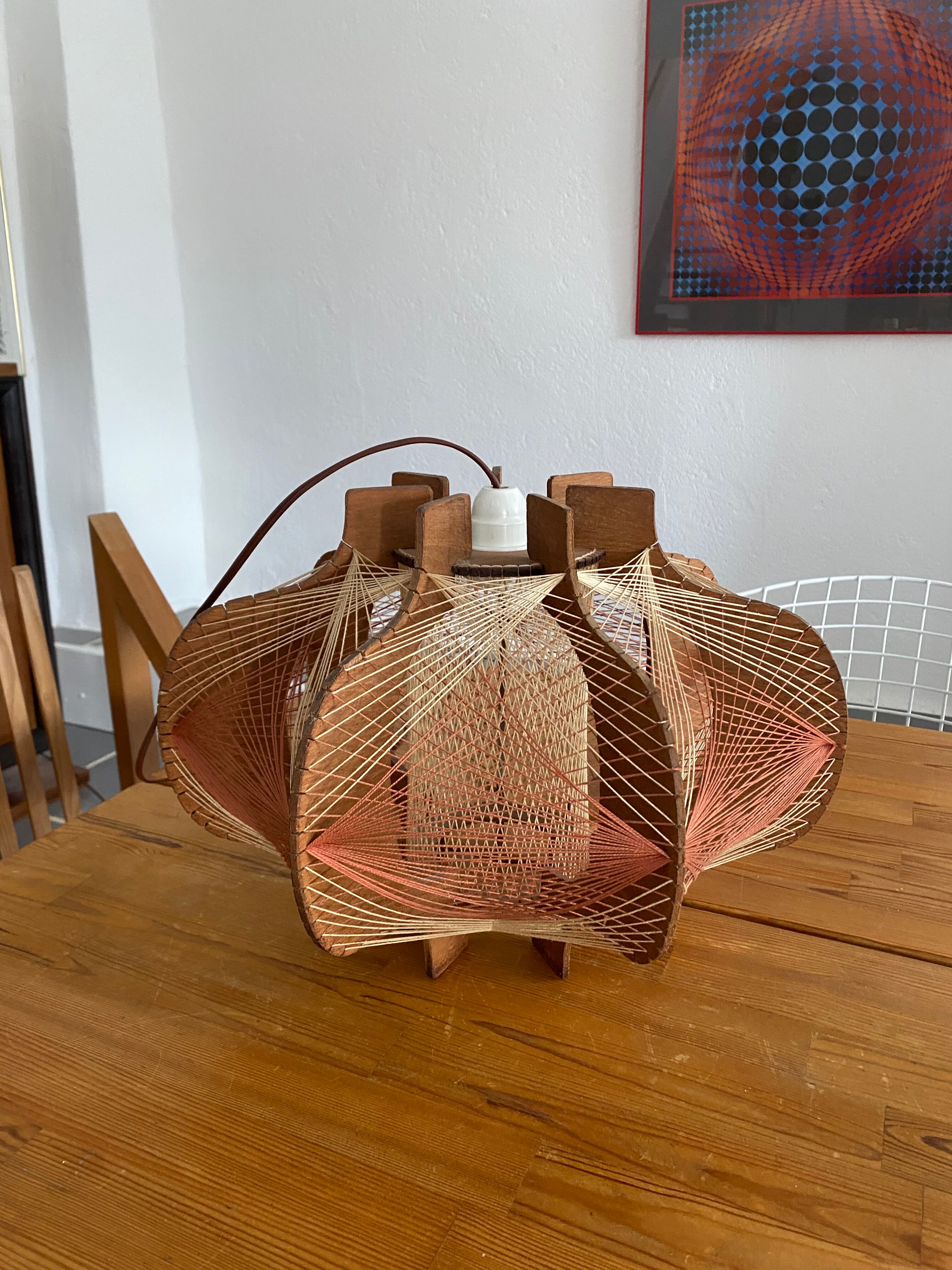 Wooden suspension and vintage wire