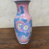 Small Chinese pink ceramic vase 20th century
