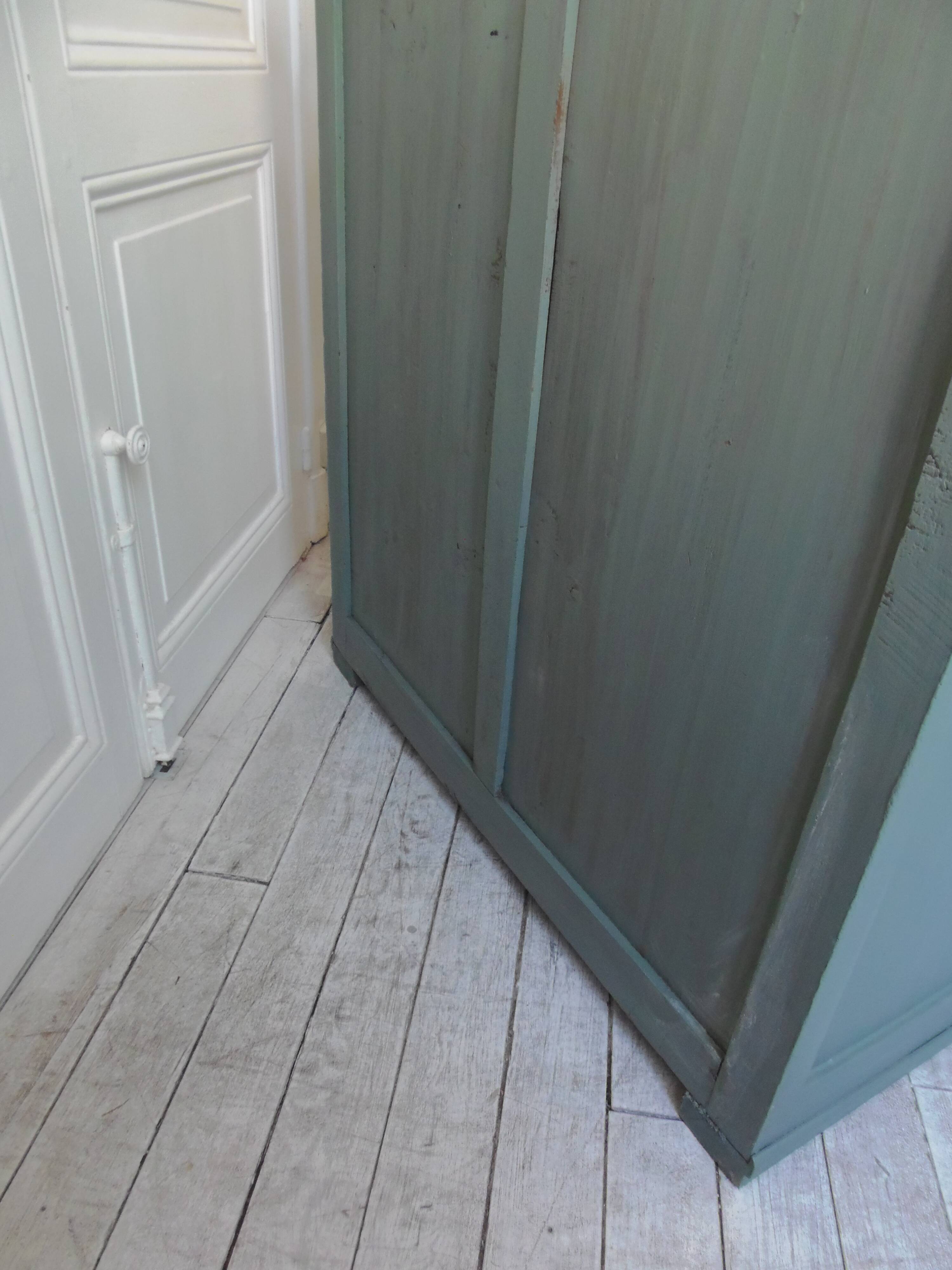 Vintage Parisian sideboard with 2 doors and 2 drawers, re-enchanted in smoky green.