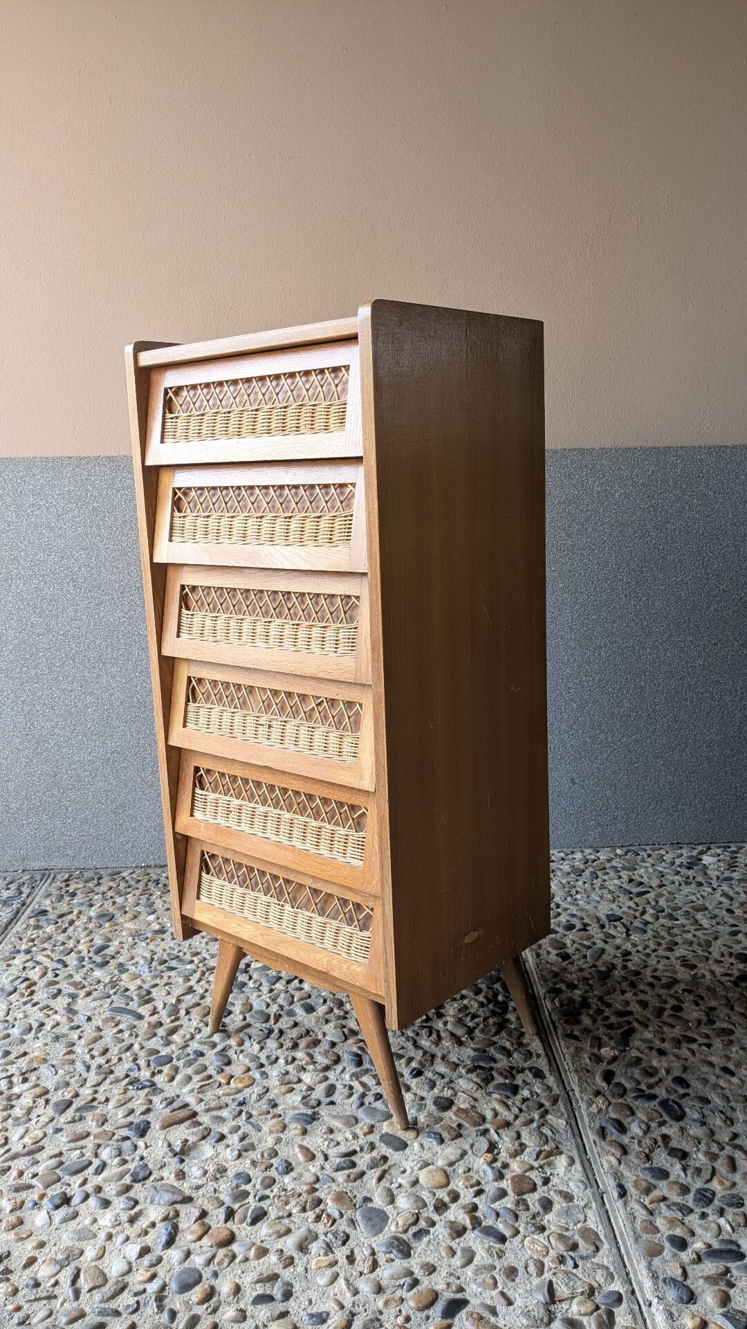 Vintage chest of drawers