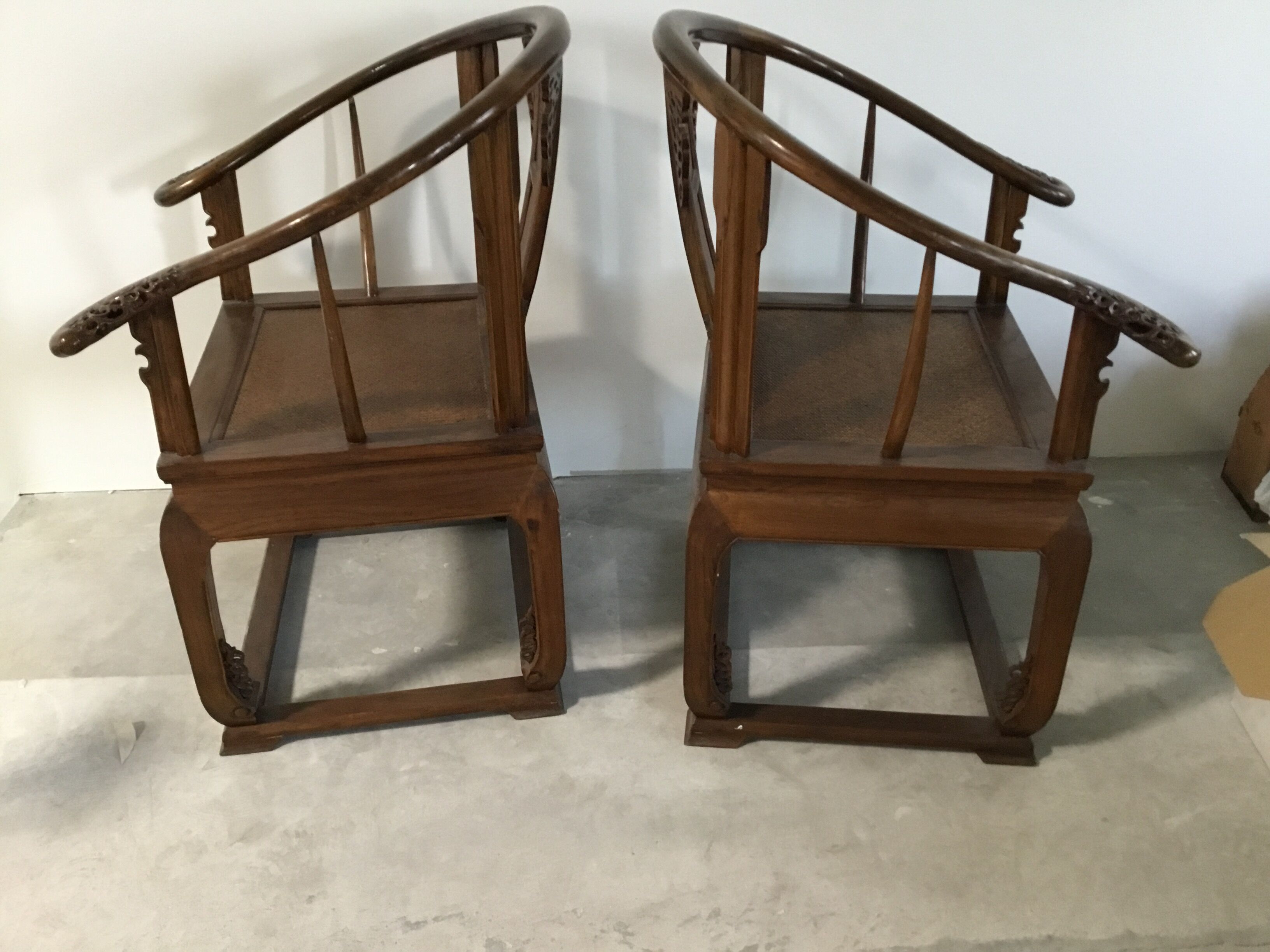 Chinese horseshoe armchair
