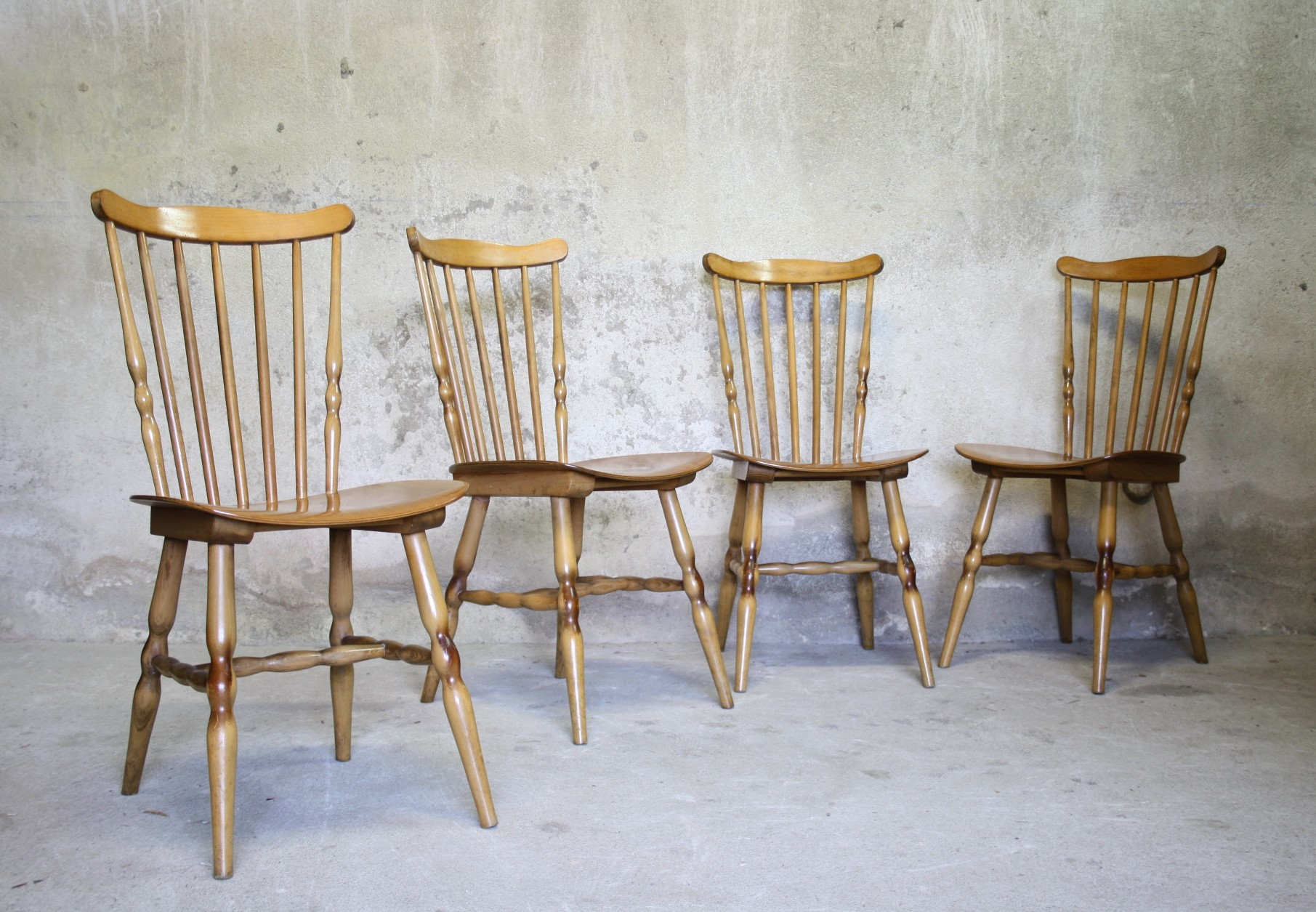 Four Baumann chairs model "Floride"
