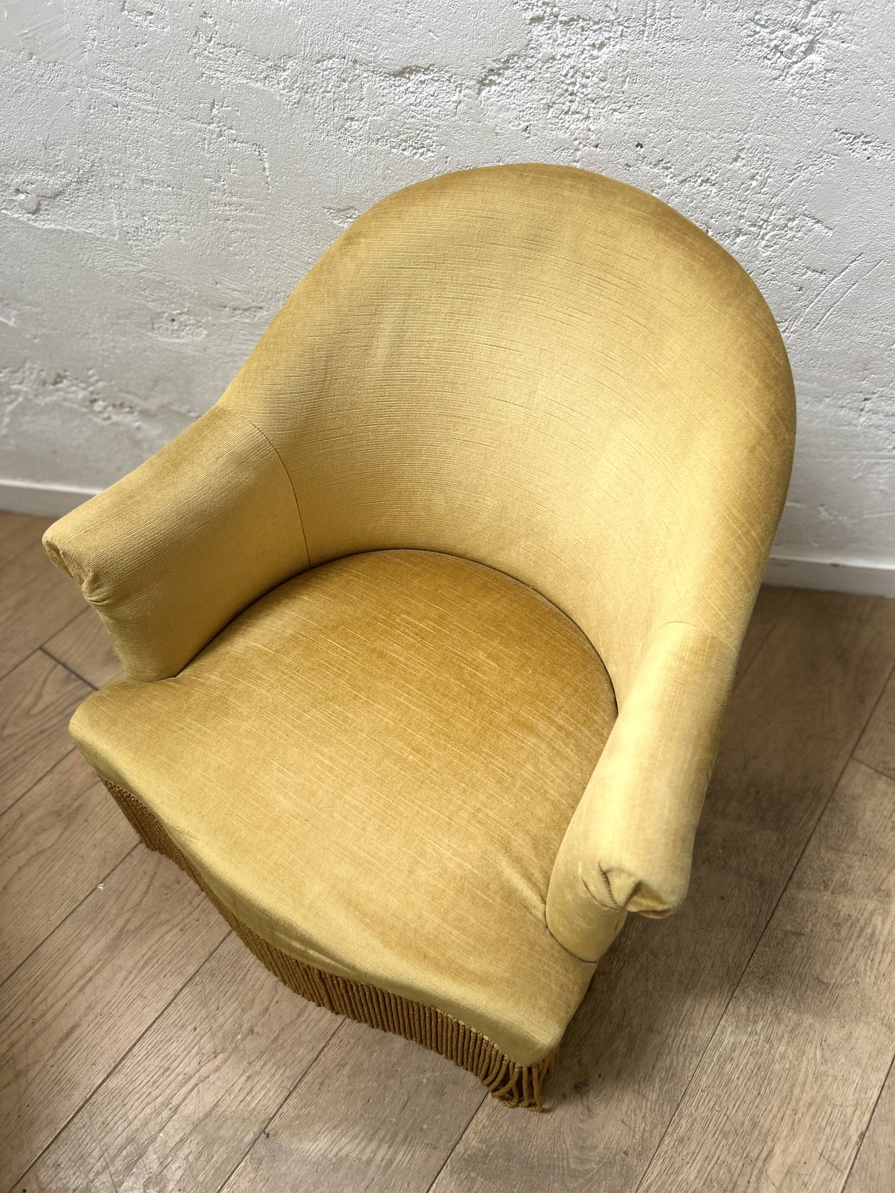 Frog chair