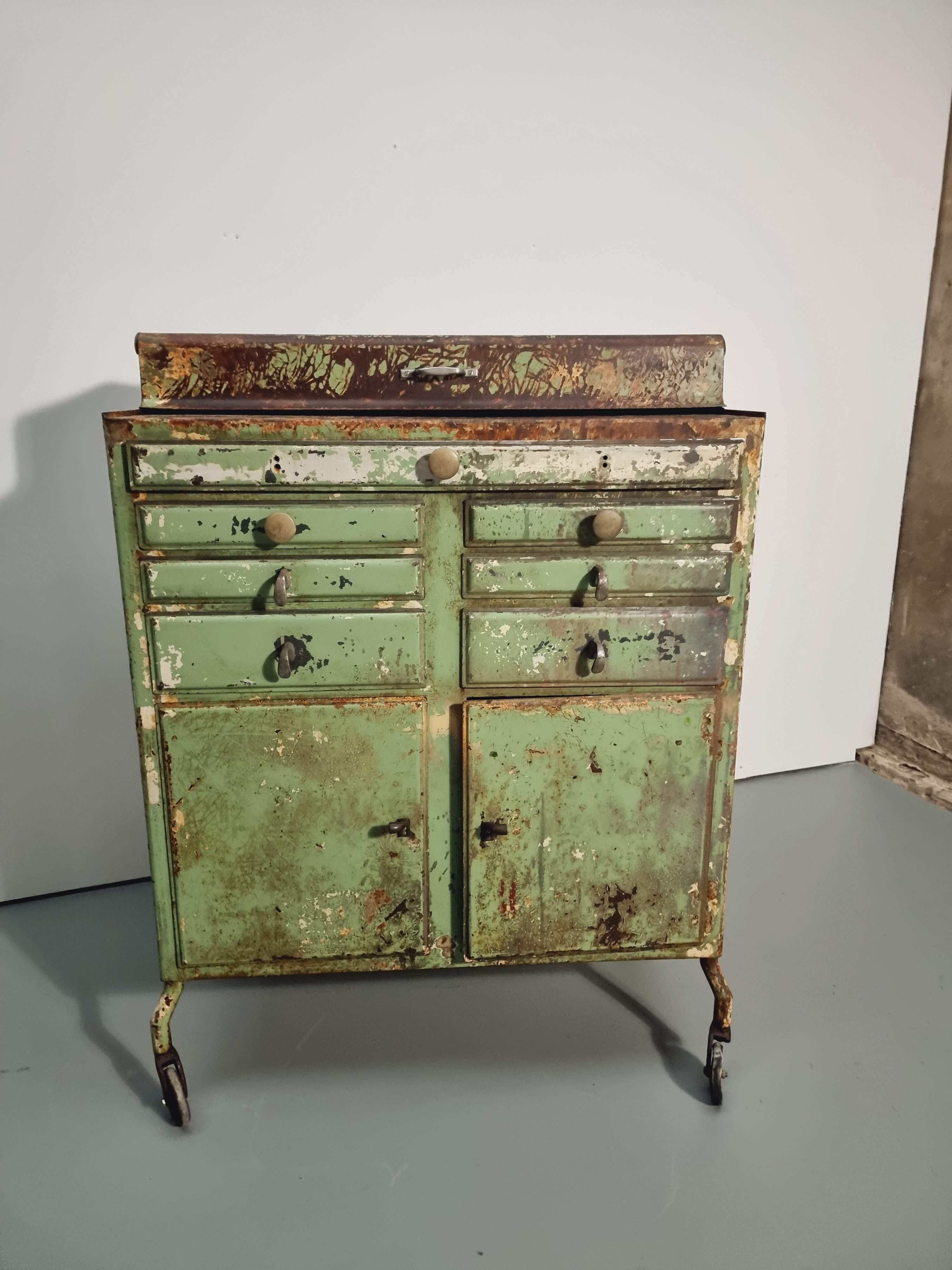 Meuble de métier