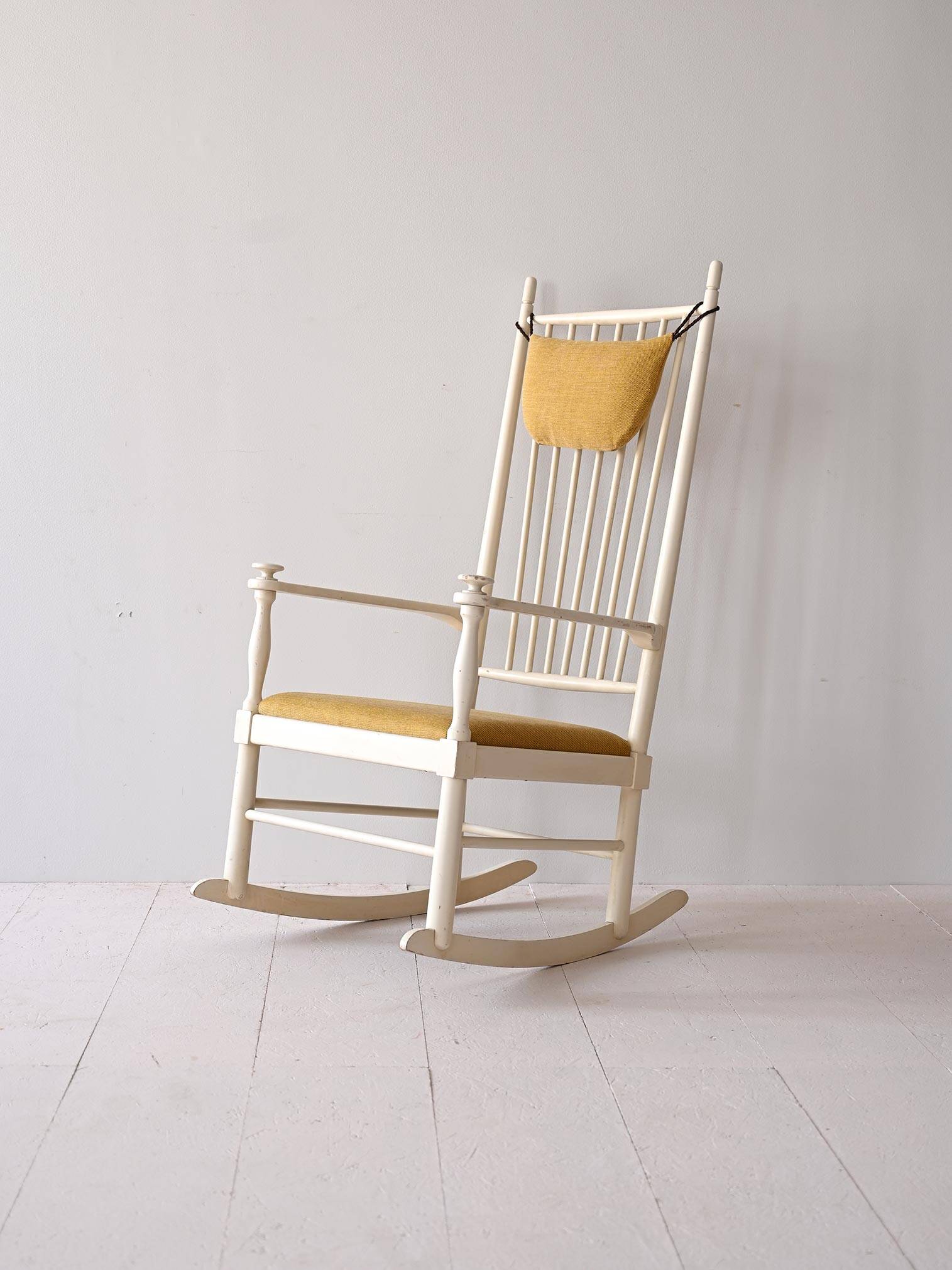 Gemla rocking chair