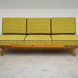 Banquette Daybed jaune vif par Drevotvar, ex Tchécoslovaquie 1960