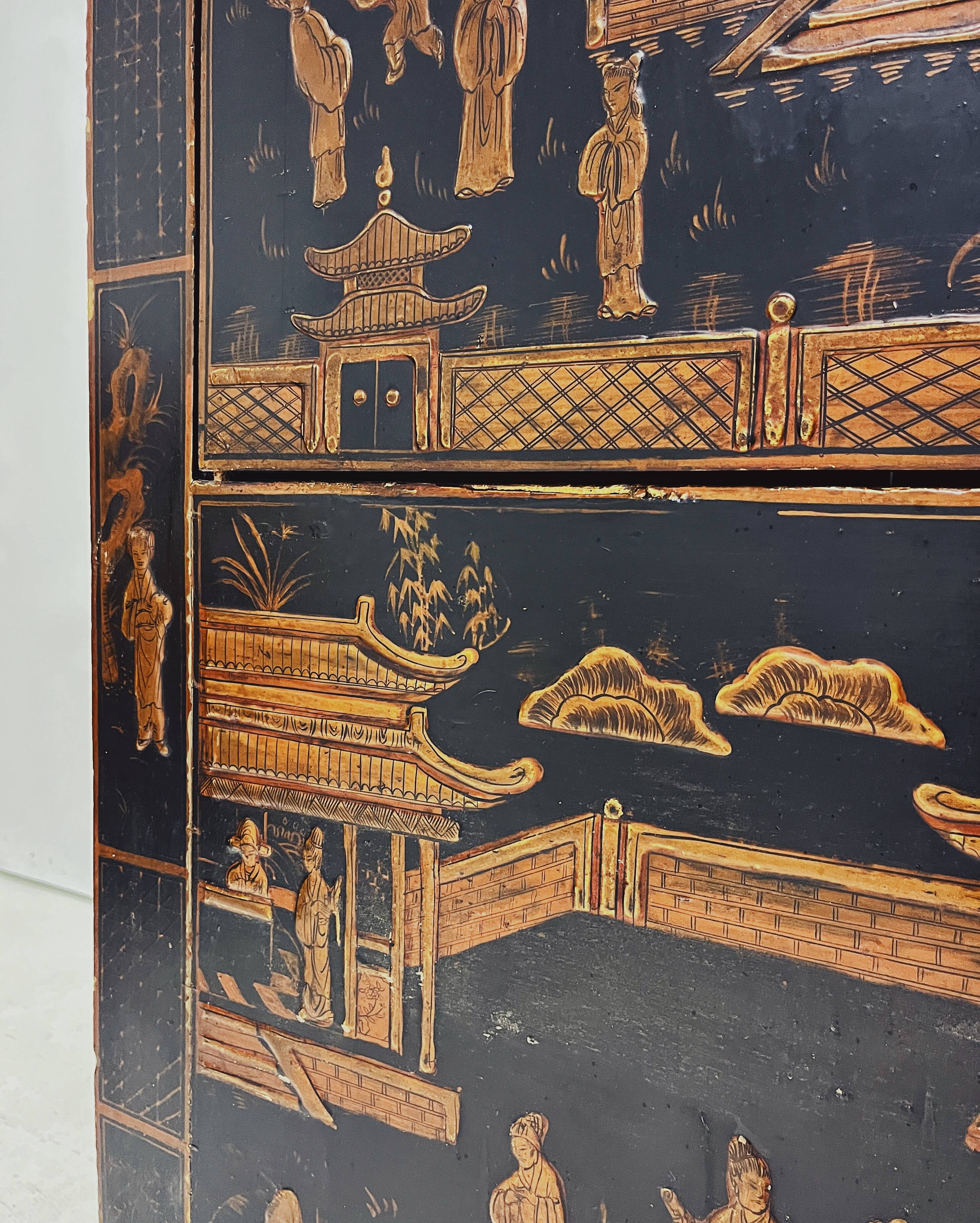 Antique Chinese cabinet with inlay work