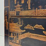 Antique Chinese cabinet with inlay work