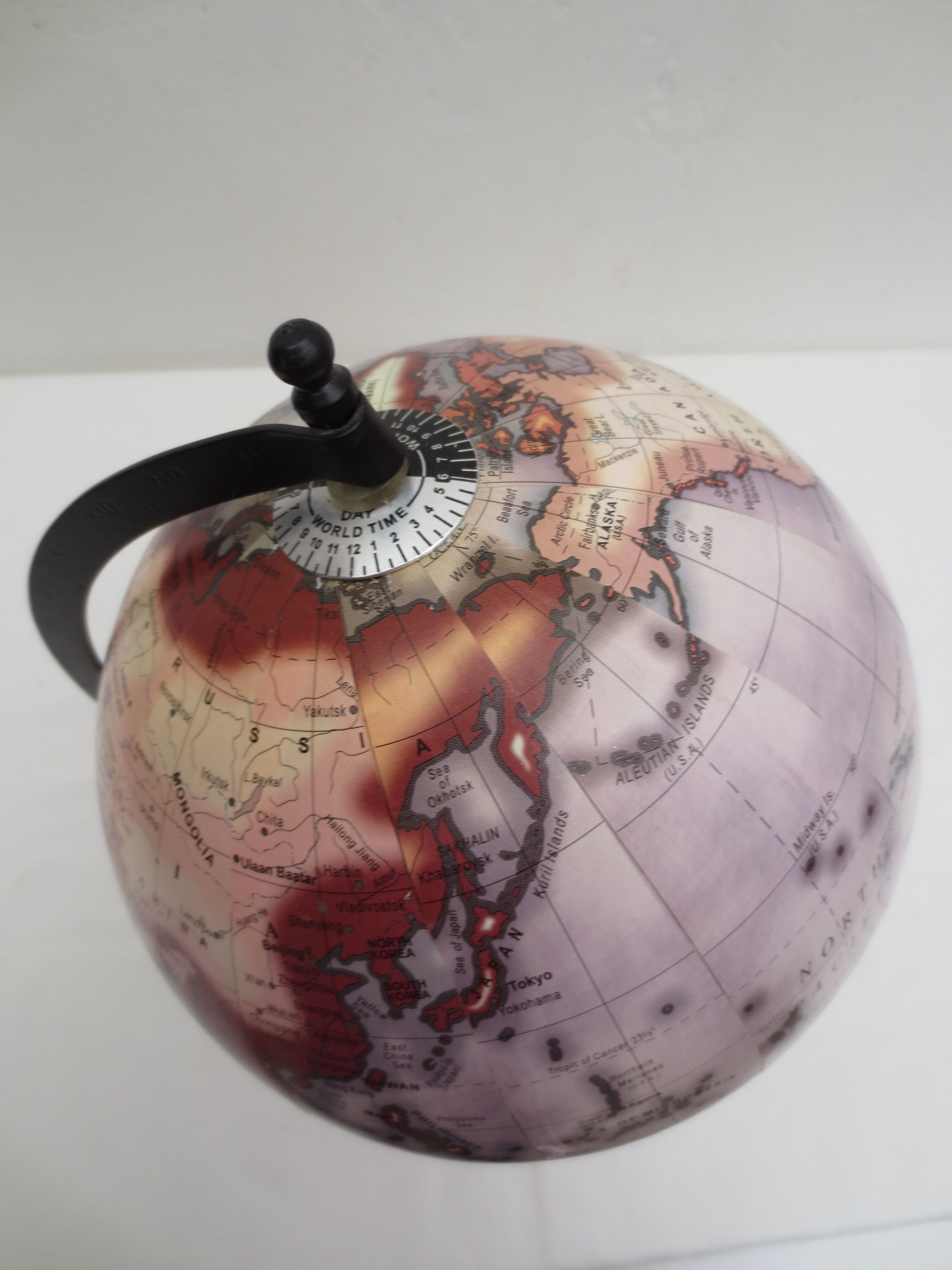 adorable little wooden foot world map