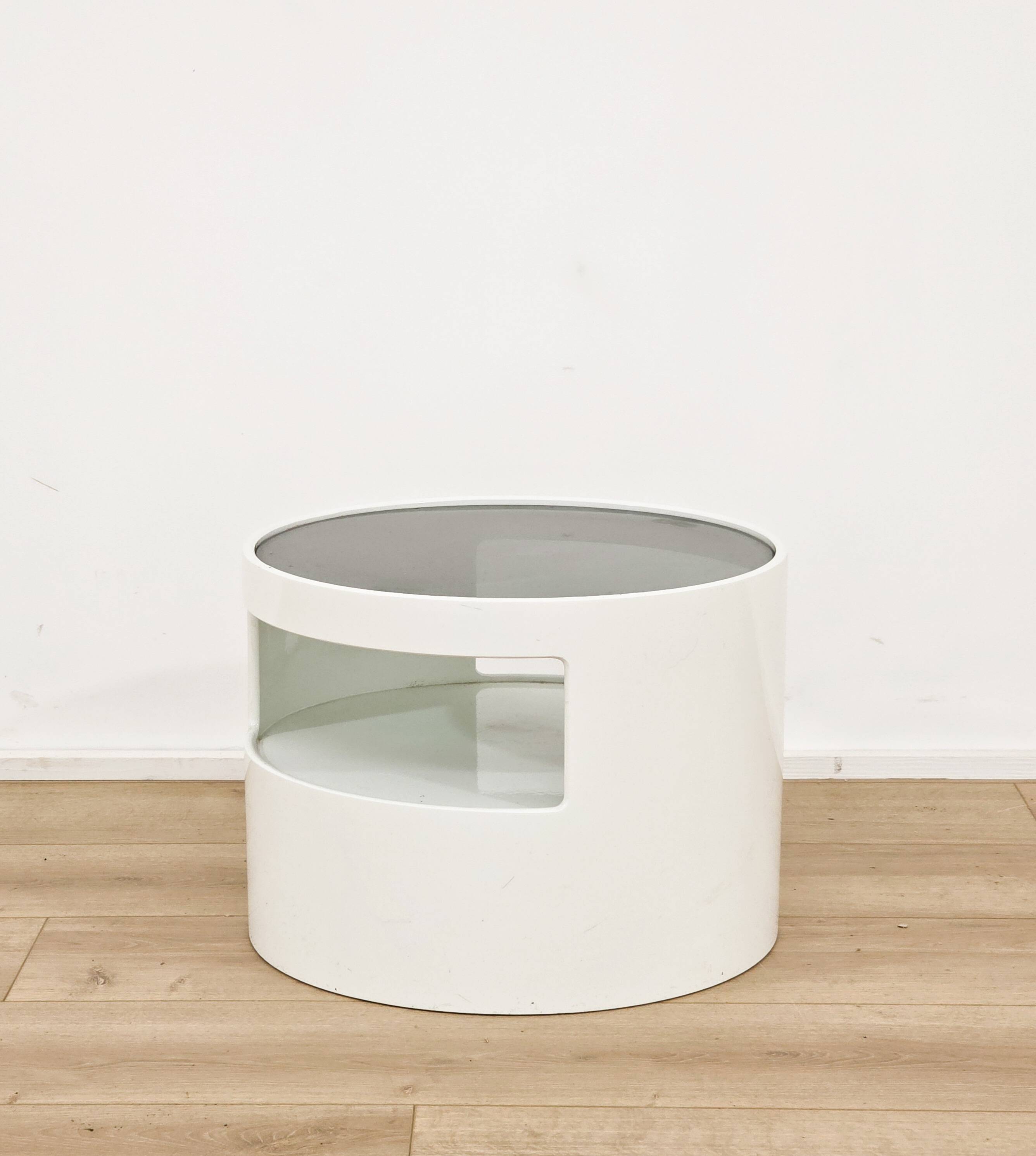 Nebu design side table, Holland 1970.