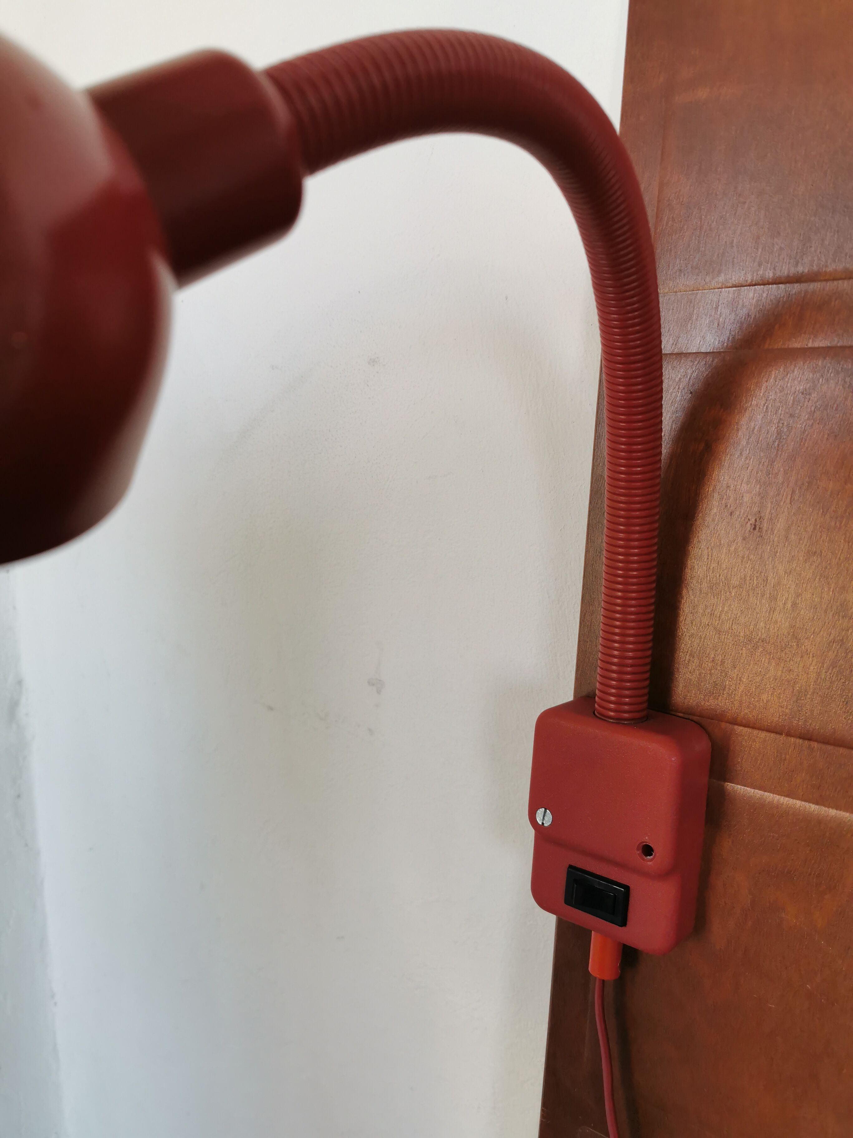 Pair of cobra sconces 1980