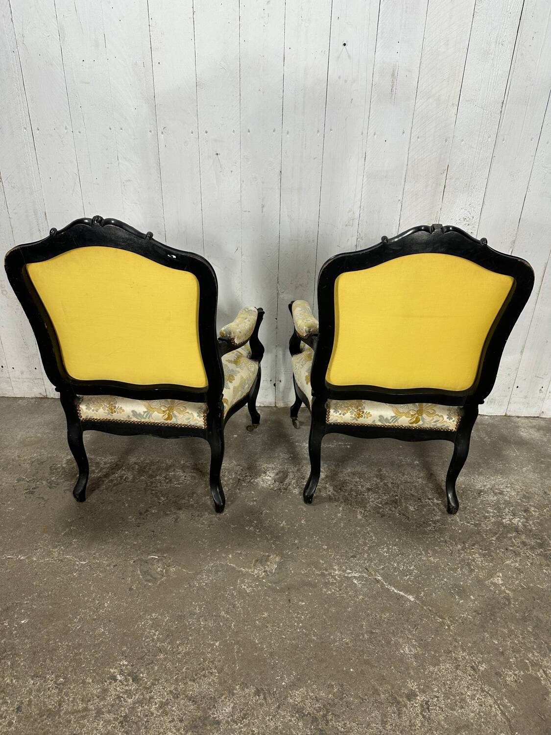 Paire de Fauteuils Cabriolets Louis XV