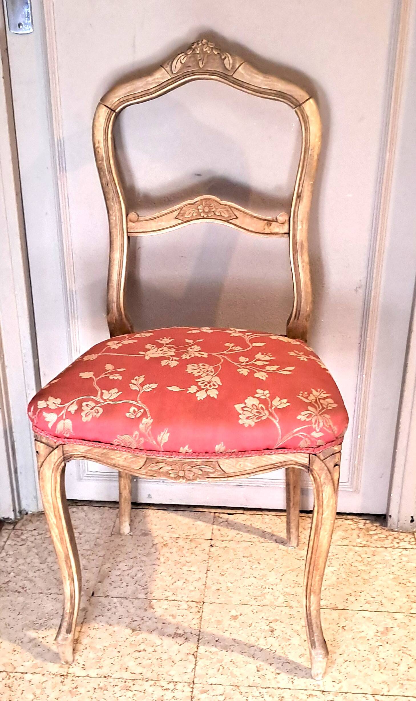 Wooden chair with varnished wood and red satin brocade fabric, 1920