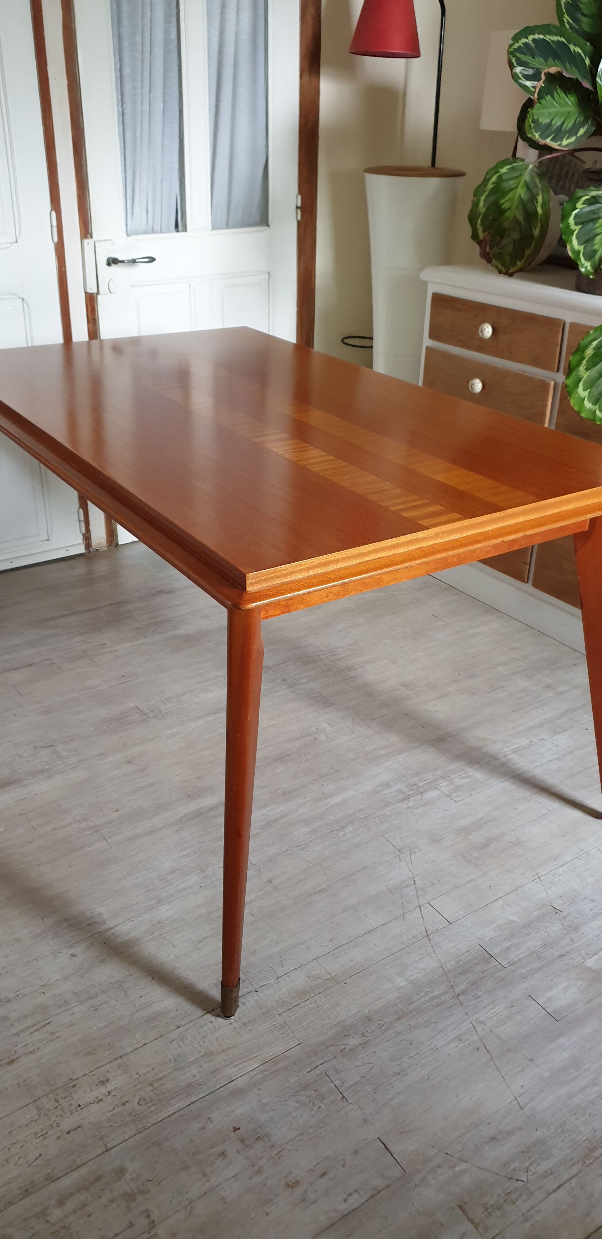 Vintage table with extensions