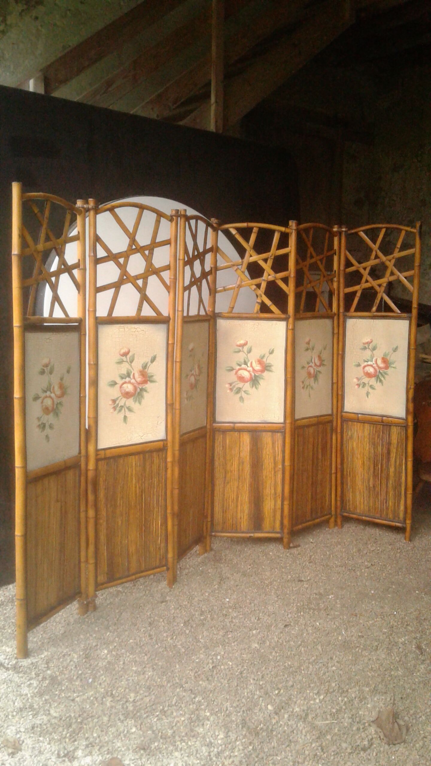 Screen six vental