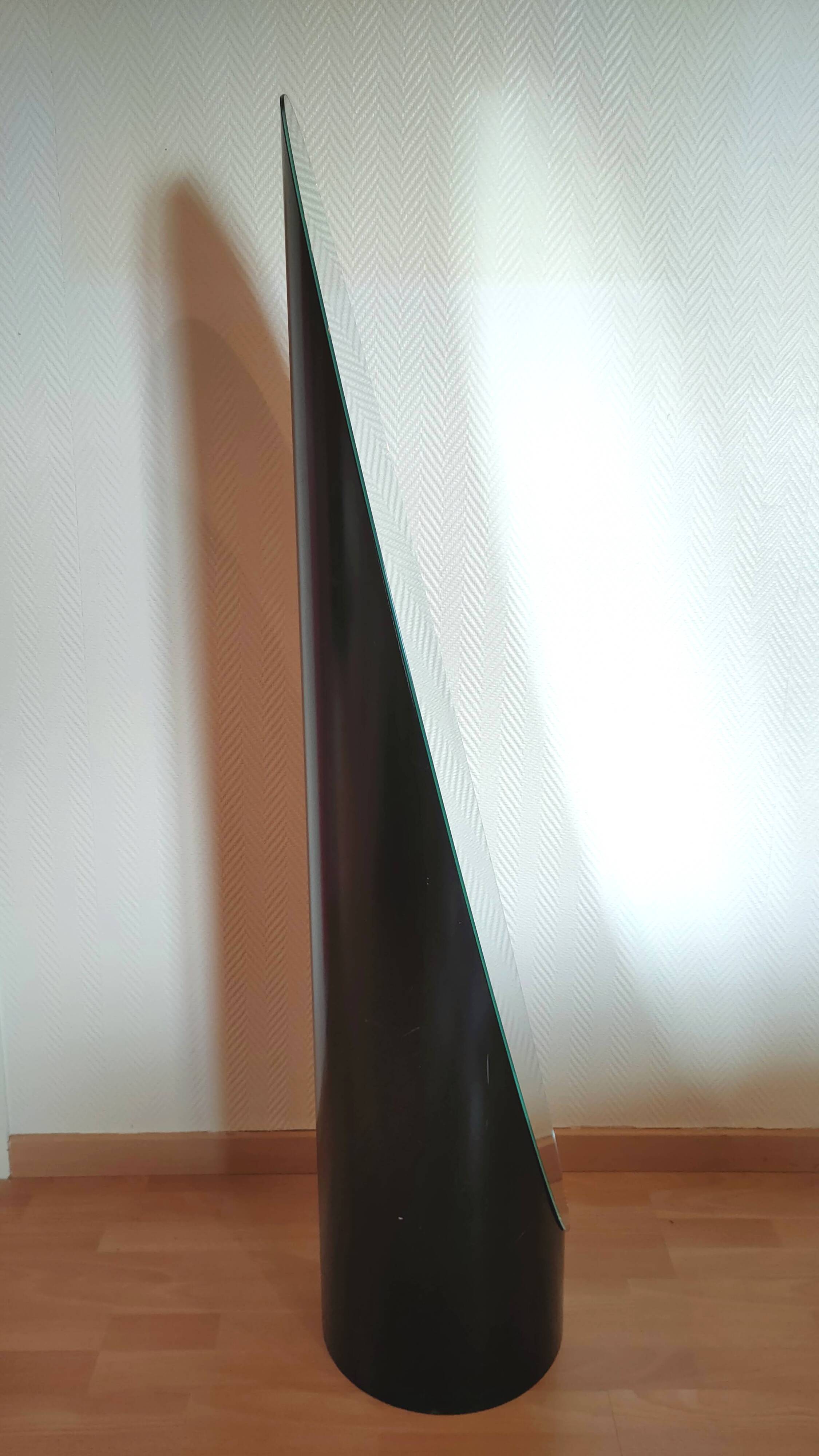 Large Lipstick mirror design 70s