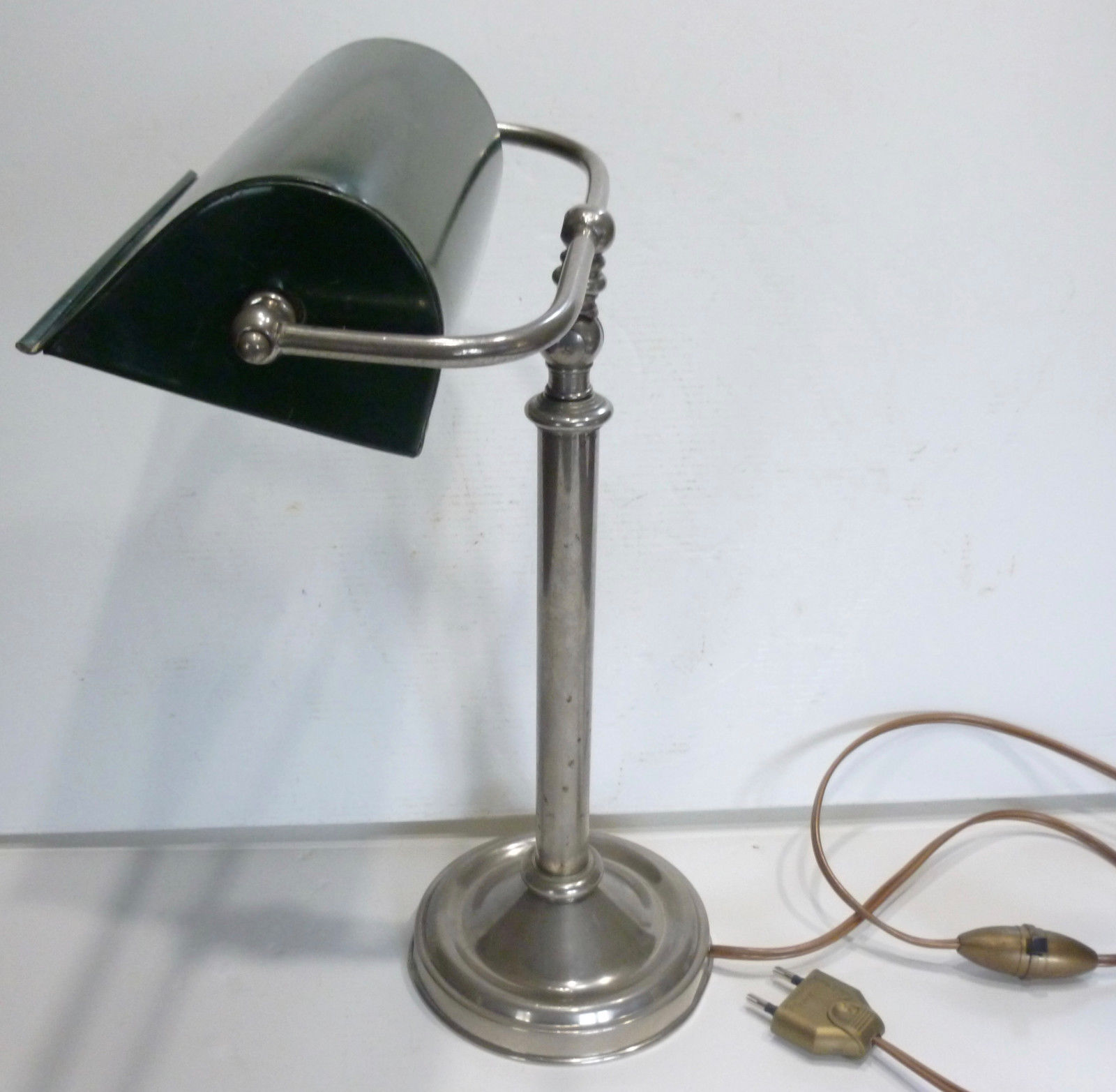 Former 1930s art deco metal desk lamp