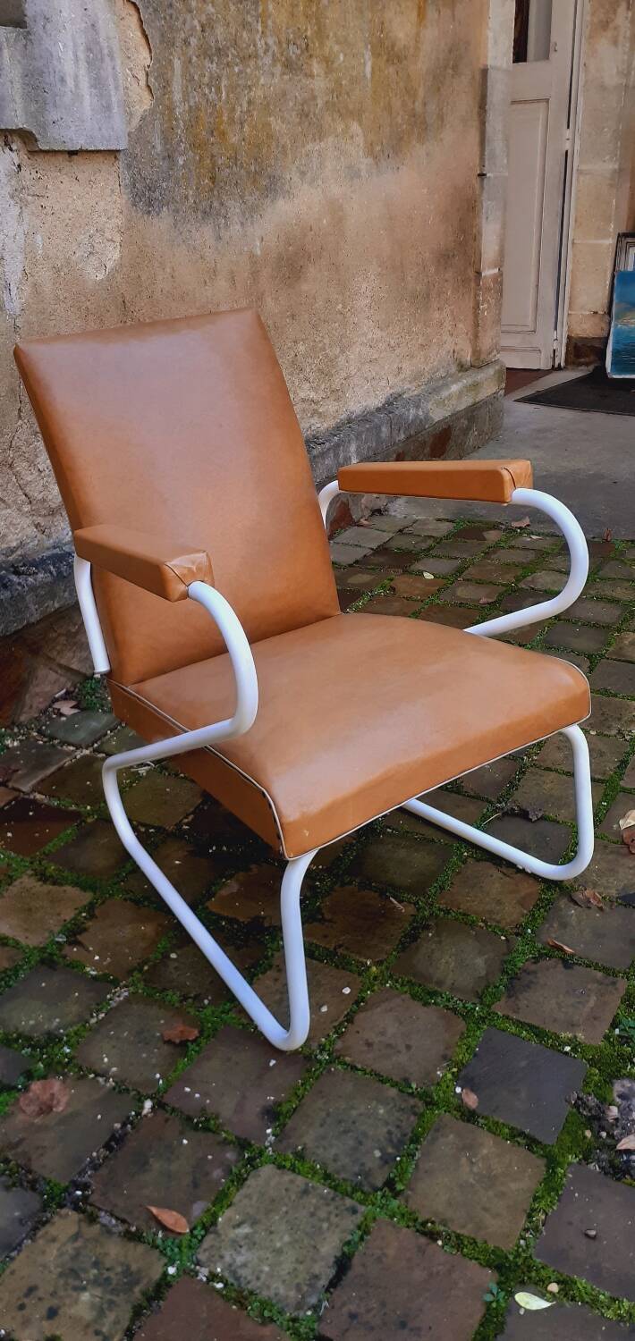 60s armchair with tubular legs, Ronéo style