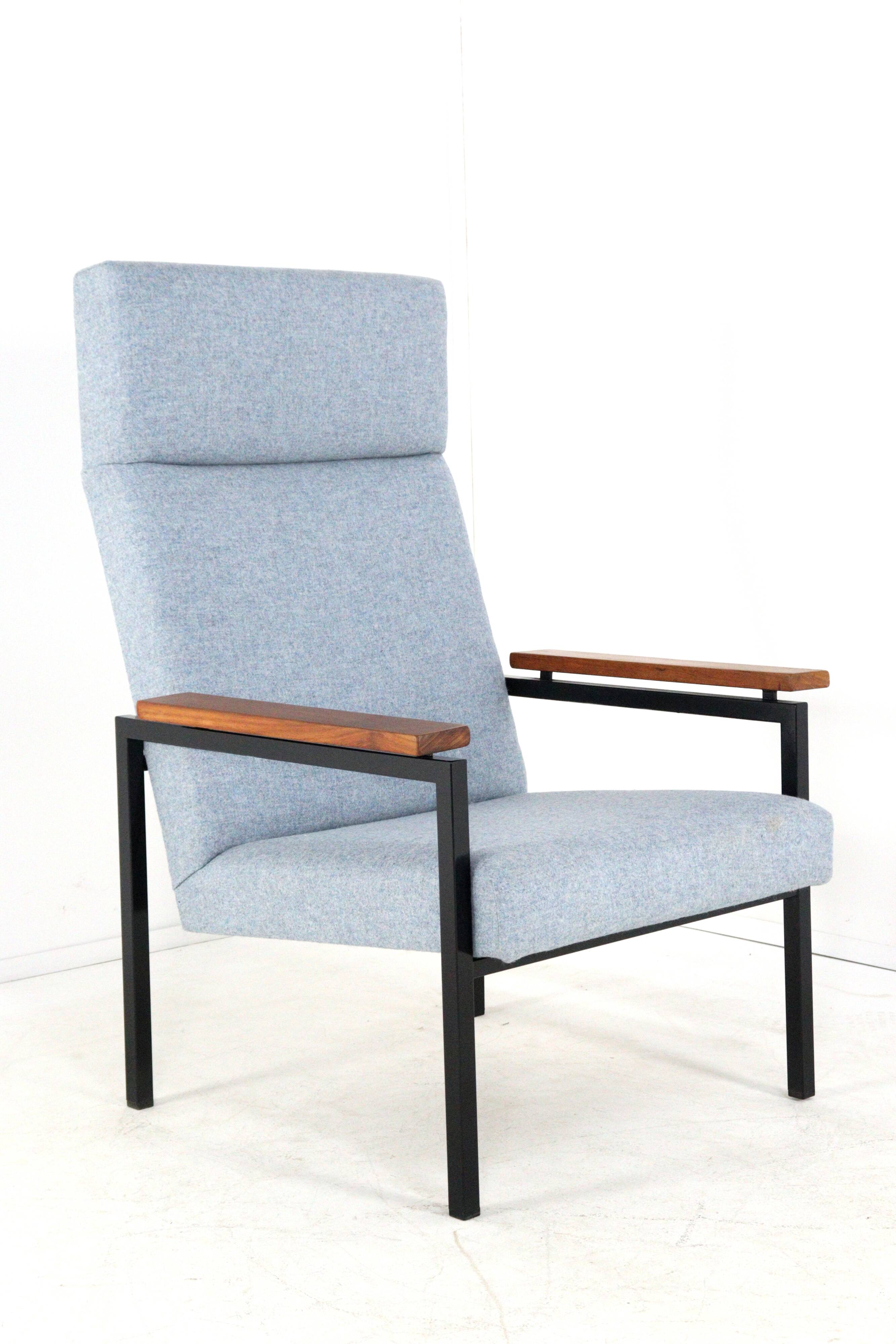 Gijs van der Sluis armchair no. 30 men's model - dutch mid century design