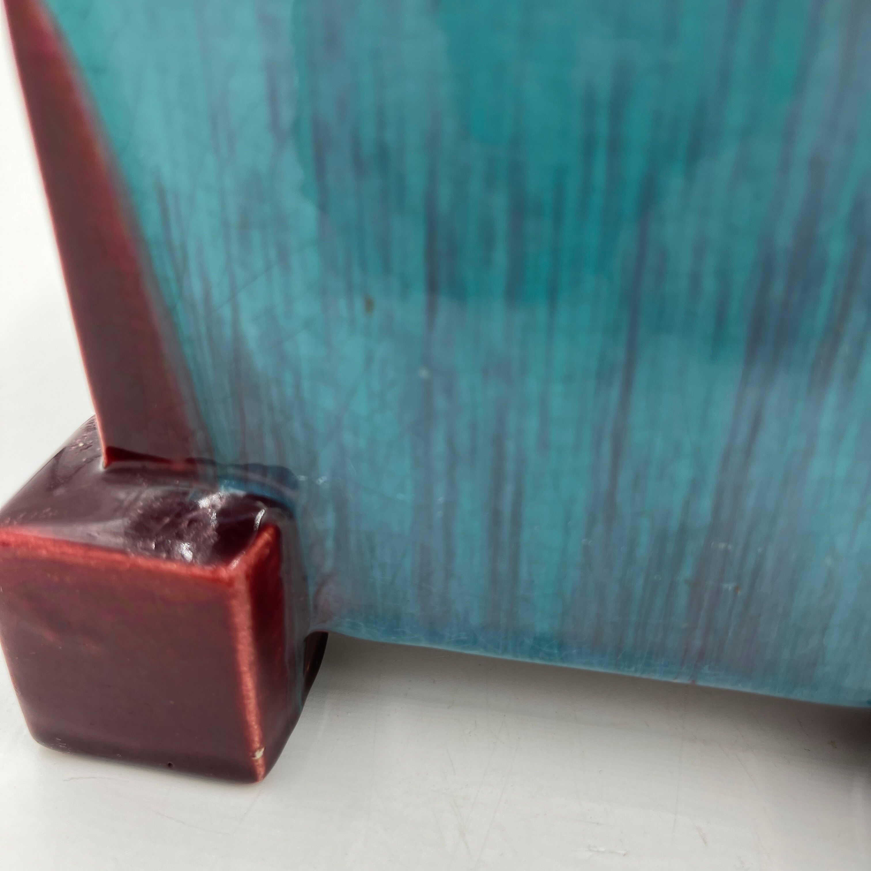 Square art deco pot cover of Thulin pottery