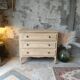 Wooden chest of drawers