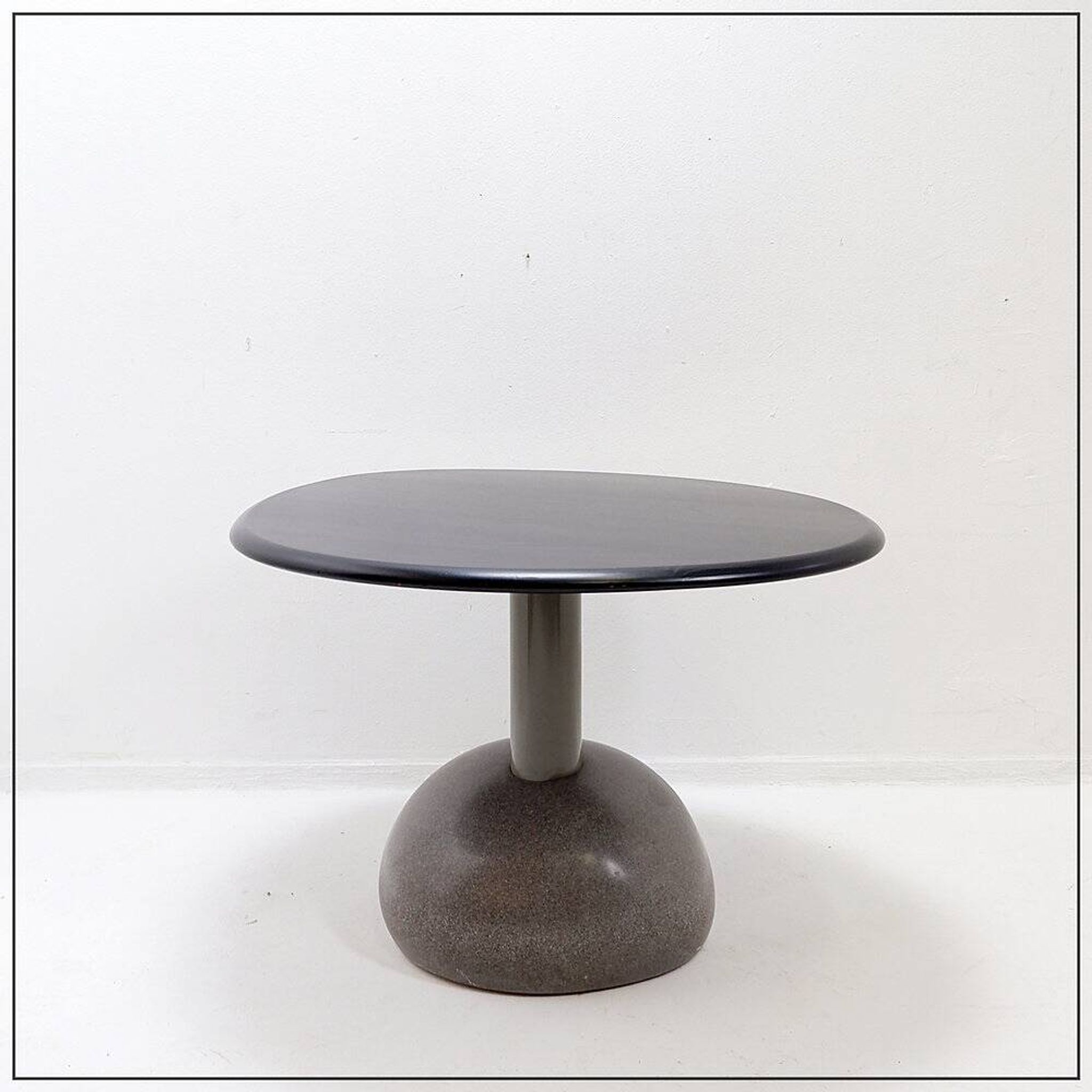 Table d'appoint "Vesper" par Sebastian Herkner pour Sancal