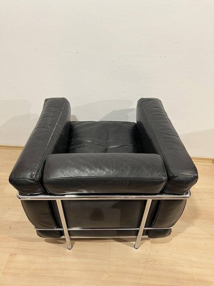 Black Leather LC2 Club Chair with Chromed Frame by Le Corbusier for Cassina, 1965