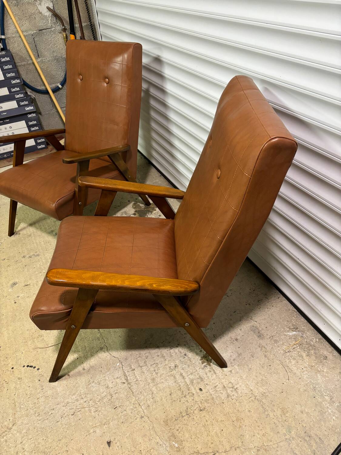 Vintage Skaï armchair