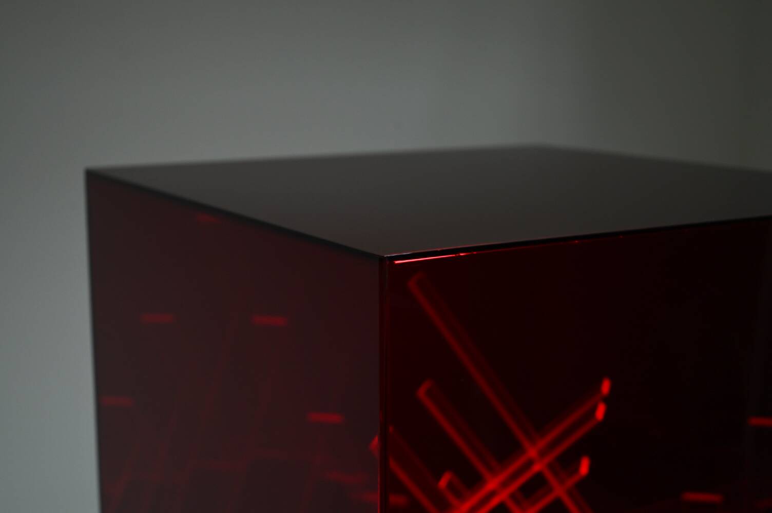 Cubo Di Teo light object lamp by James Rivière, 1970s Italy.