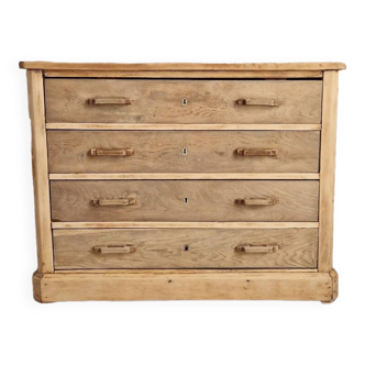 Commode ancienne en bois massif