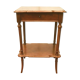 Travailleuse en noyer et placage de noyer Meuble d'appoint XX siècle