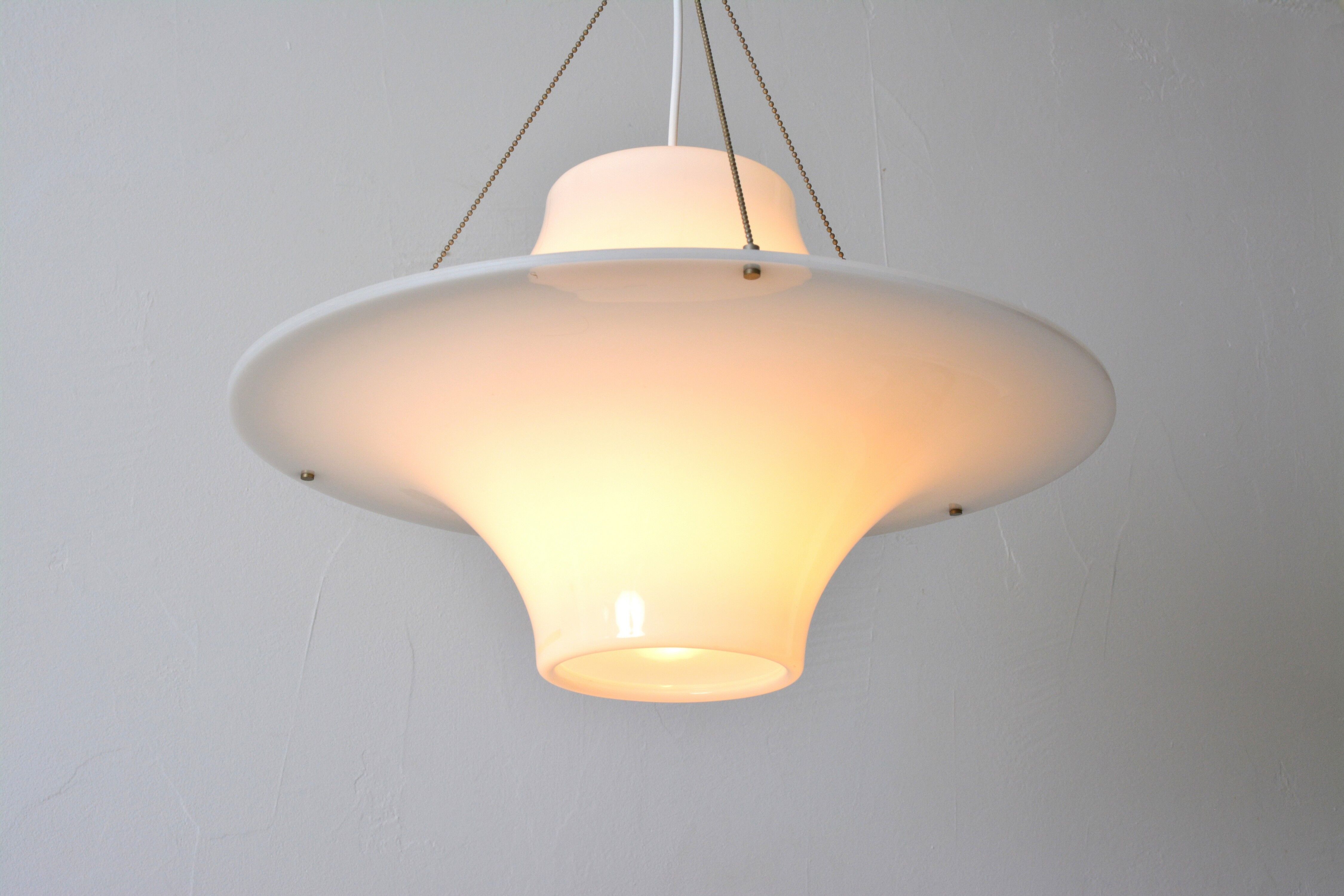 Skyflyer hanging lamp by Yki Nummi 1960