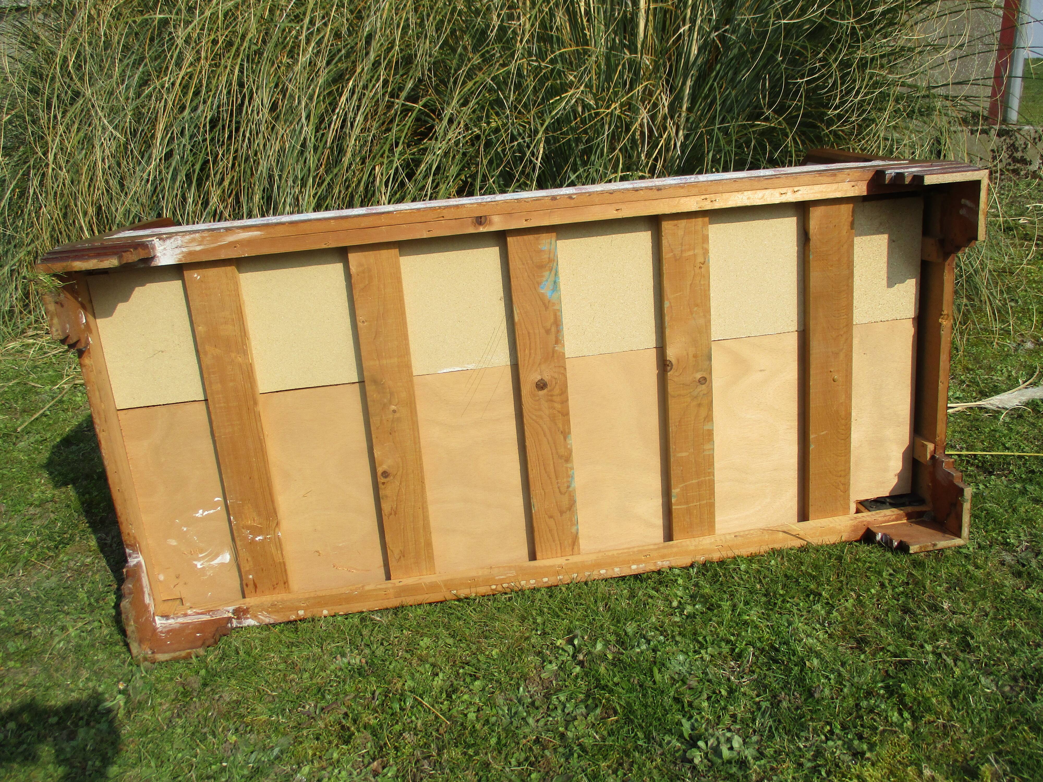 Antique Art Deco sofa bed