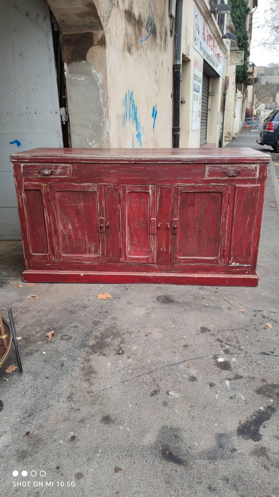 Bank oak counter patina wine lees old icehouse Henri ASSET