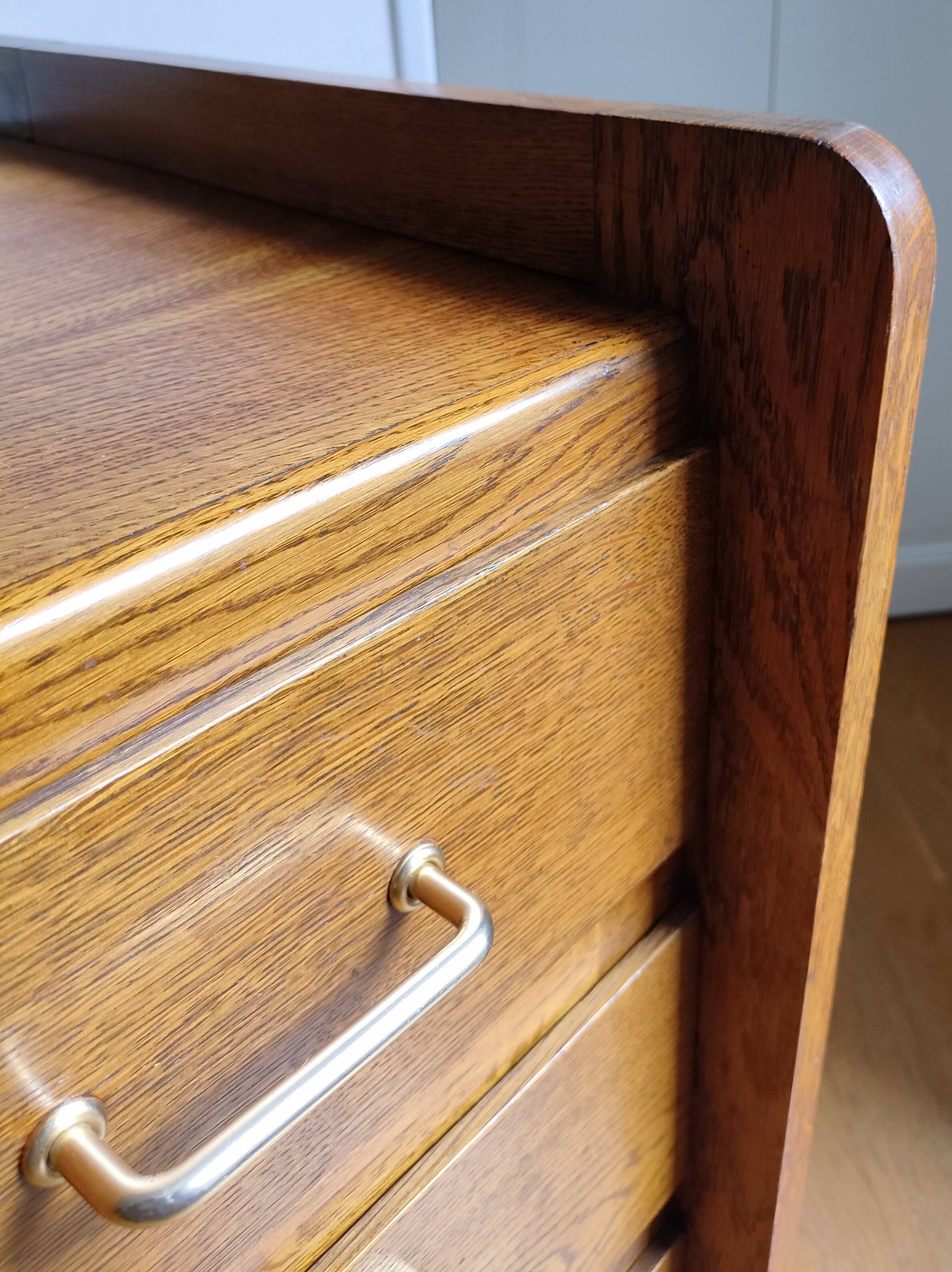 Wooden chest of drawers design 60s