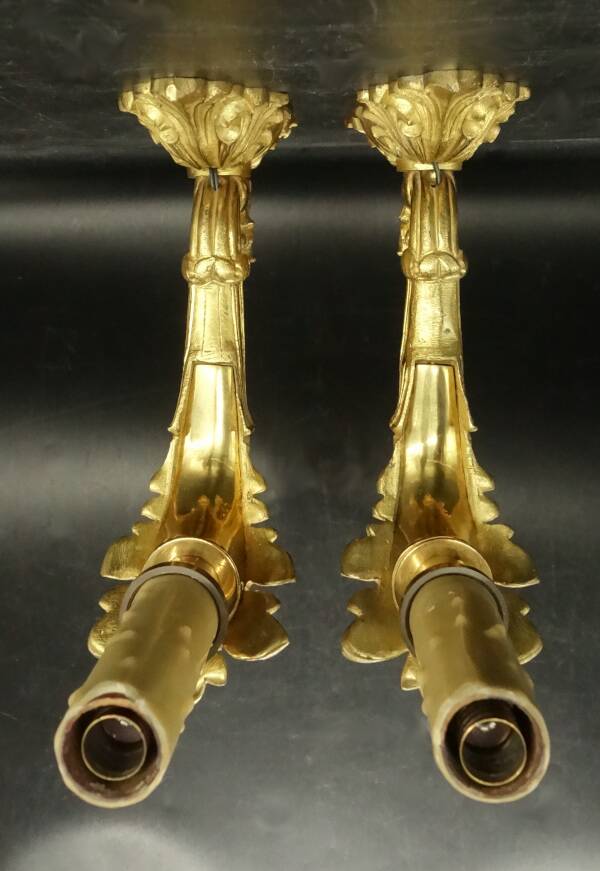 Pair of Restoration style 1-light wall lights - gilt bronze
