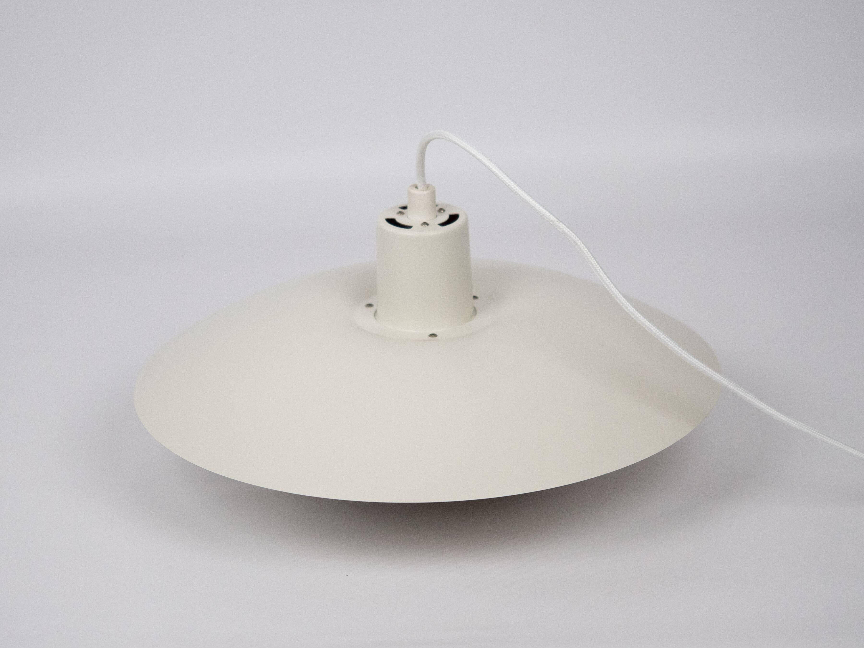 Danish vintage pendant lamp PH 4/3 by Poul Henningsen, Louis Poulsen, 1966