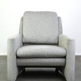 Design Leolux armchair model Fidamigo in thick gray fabric