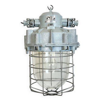 Grande Lampe de Bunker Industrielle Grise avec Cage en Fer d'Elektrosvit, 1970s