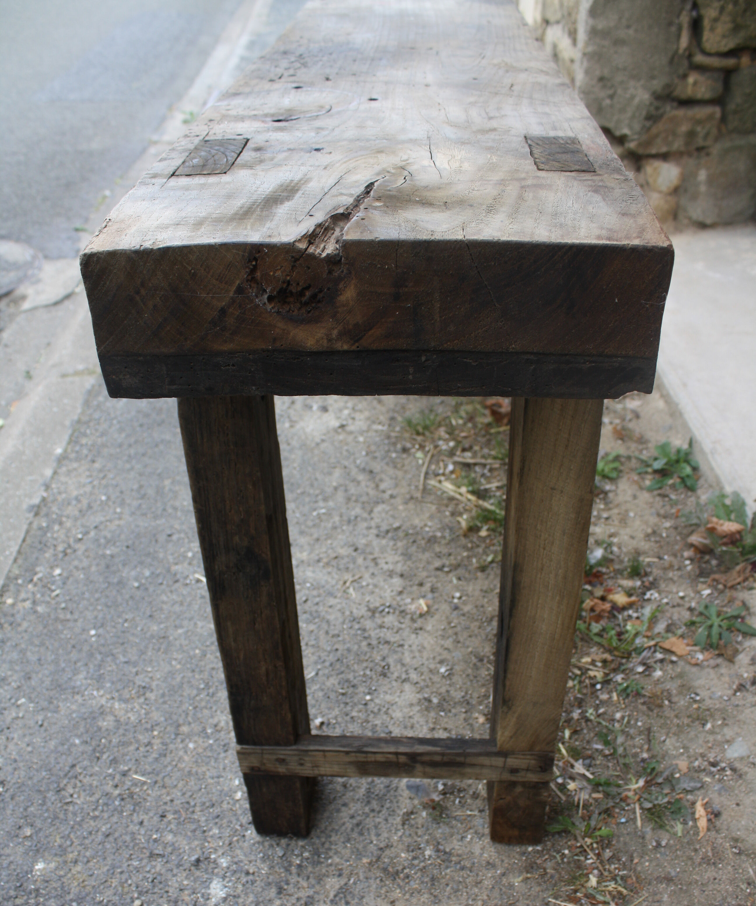 Ancient rough wood 167 cm