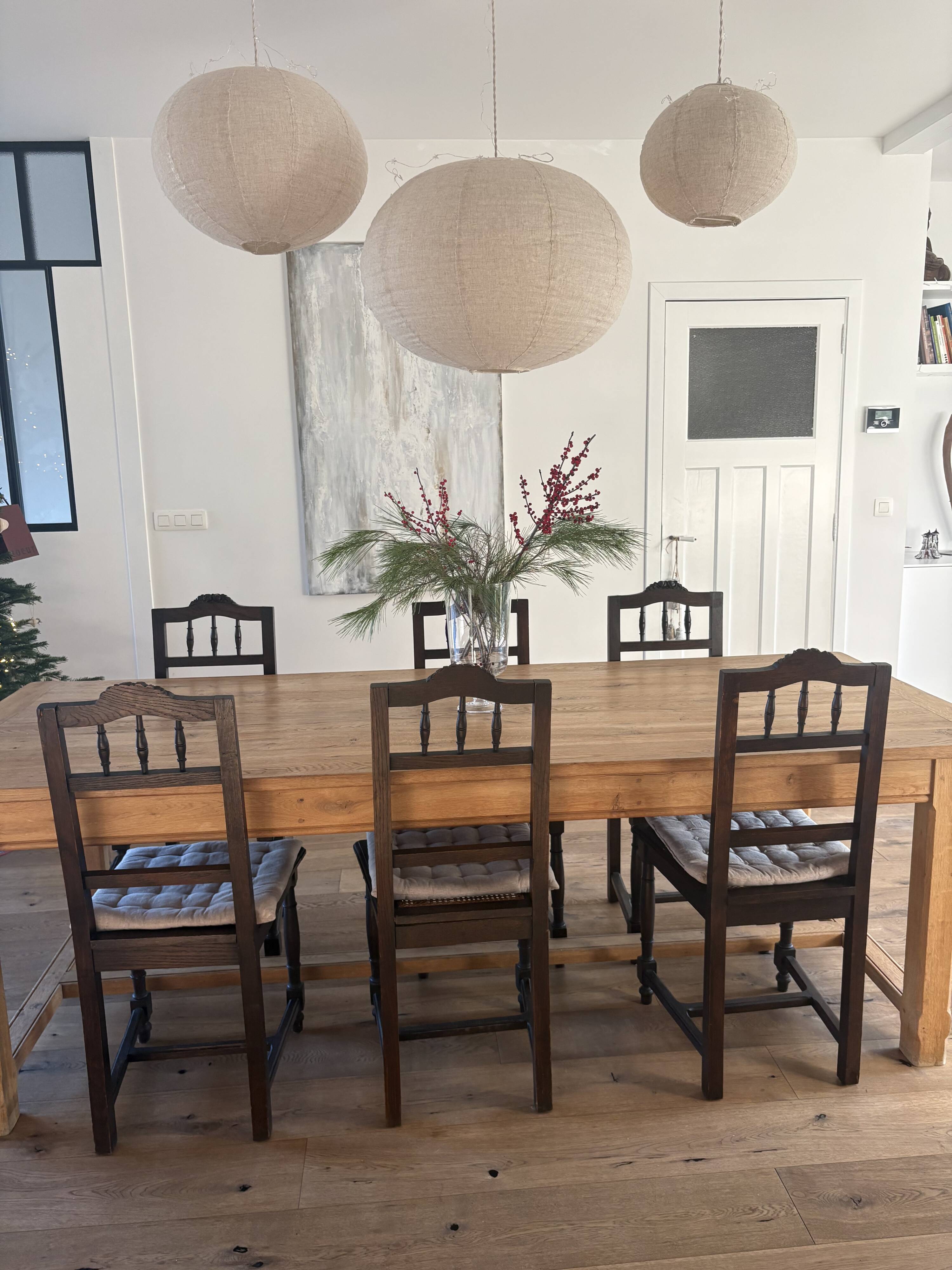 Lot of 4 solid oak chairs with caning in the Henri II style.