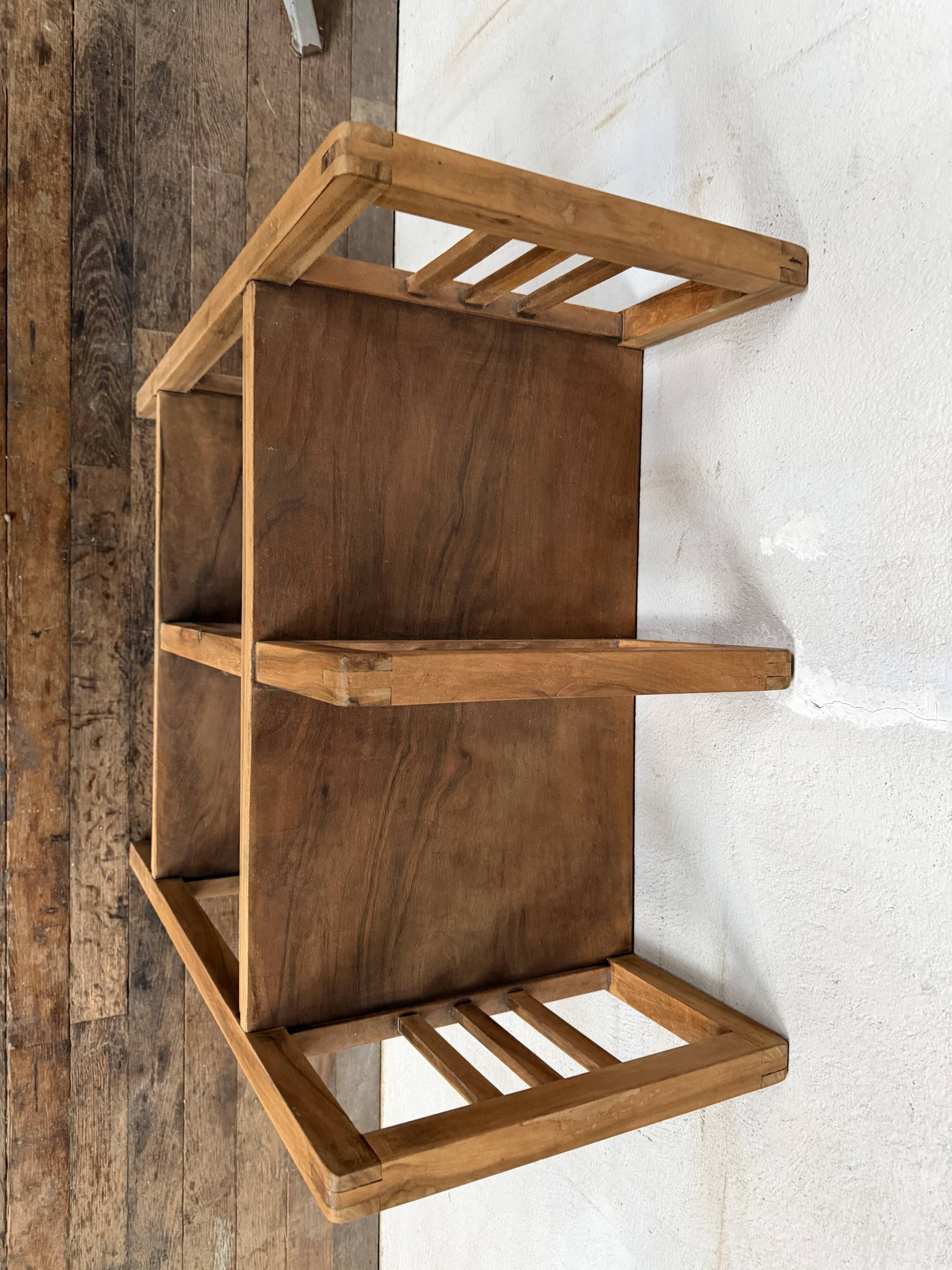 Etagère administrative bois brut 1930