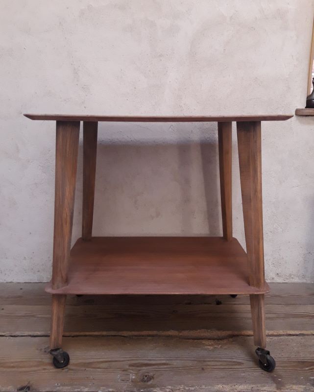 Table served legs compass with wheels 1950s