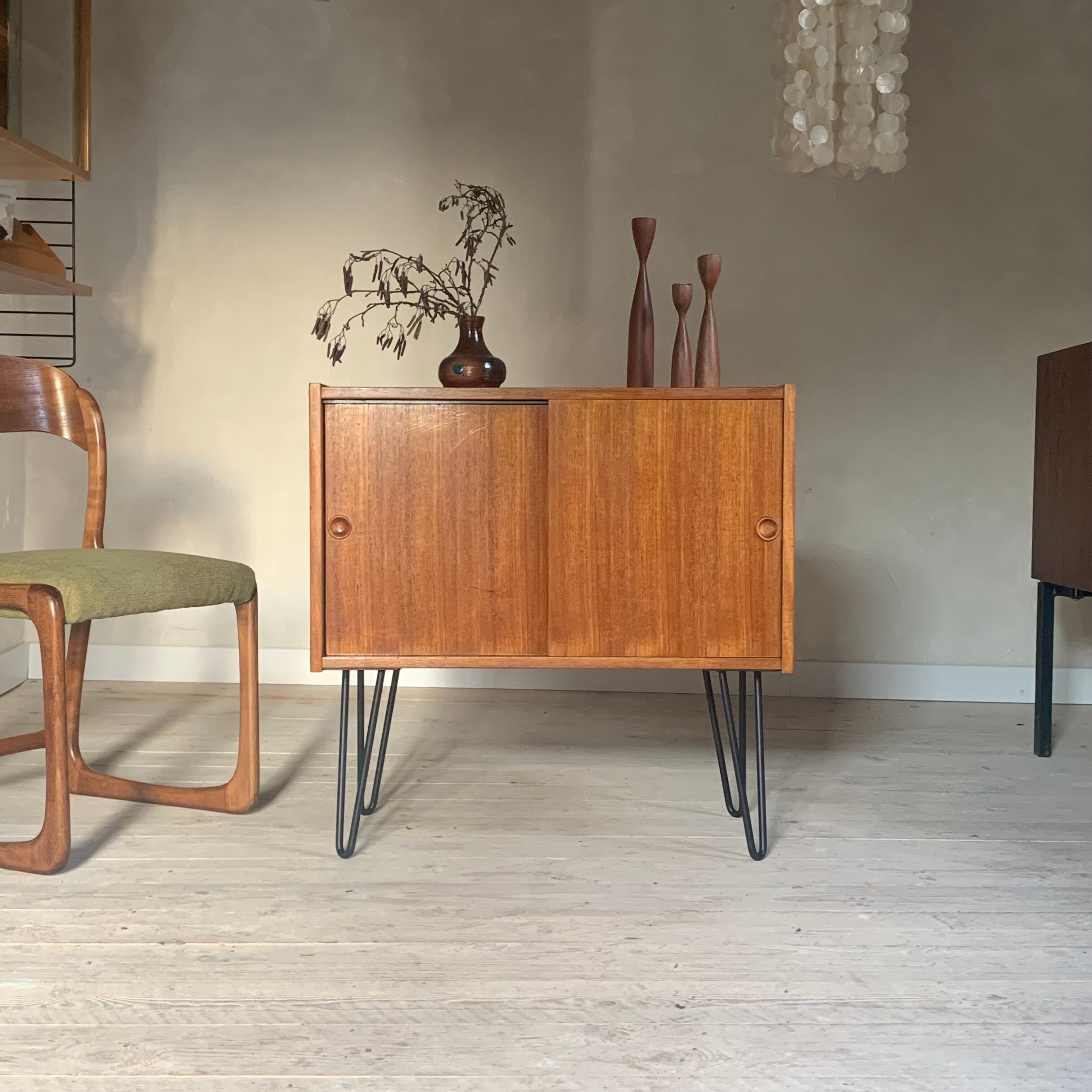 Buffet teck vintage pieds eiffel