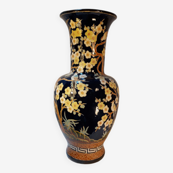 Vase de sol 80 cm forme pansue au décor japonisant - Début XXème