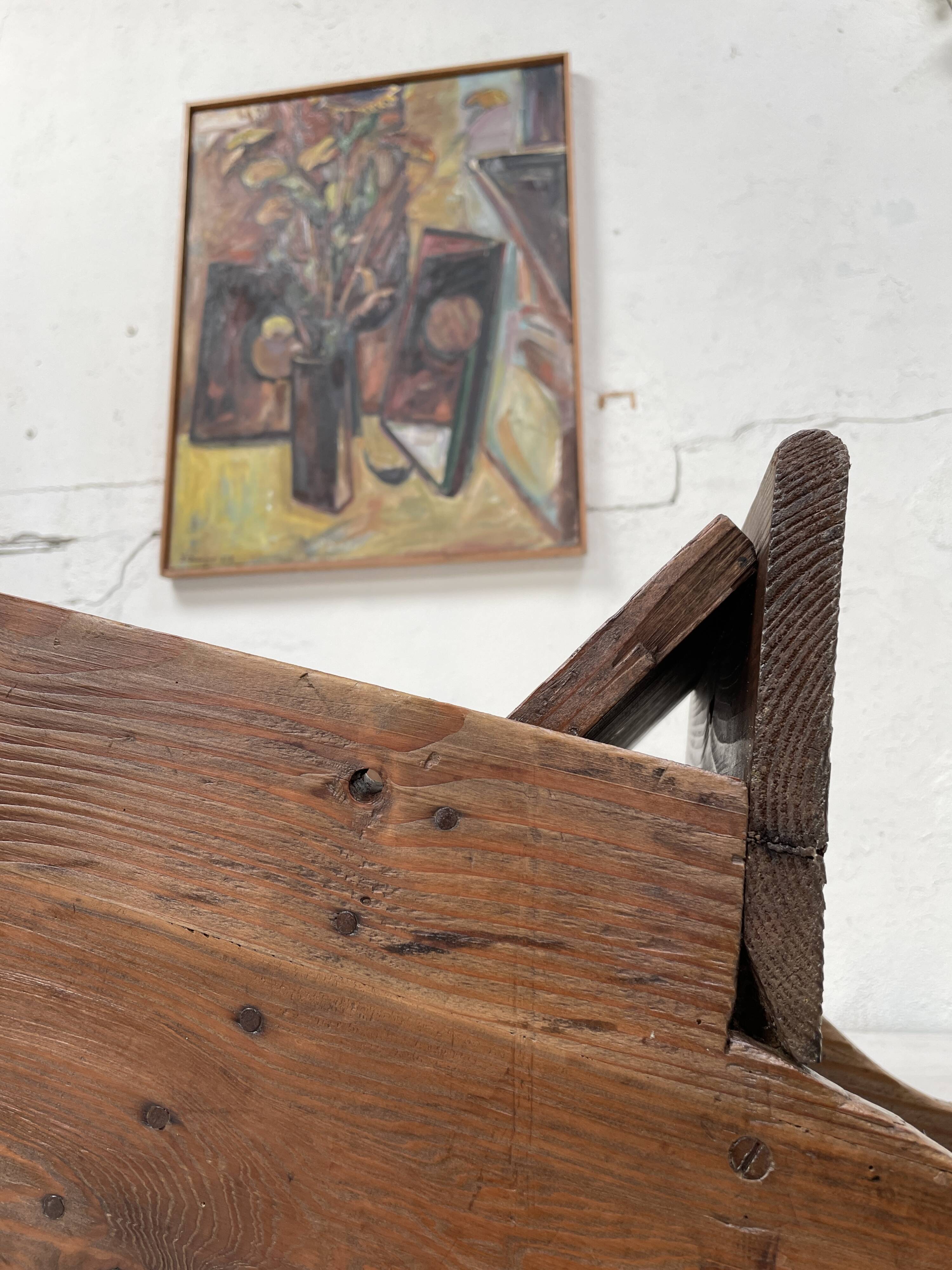 Folk Art chair in fir.